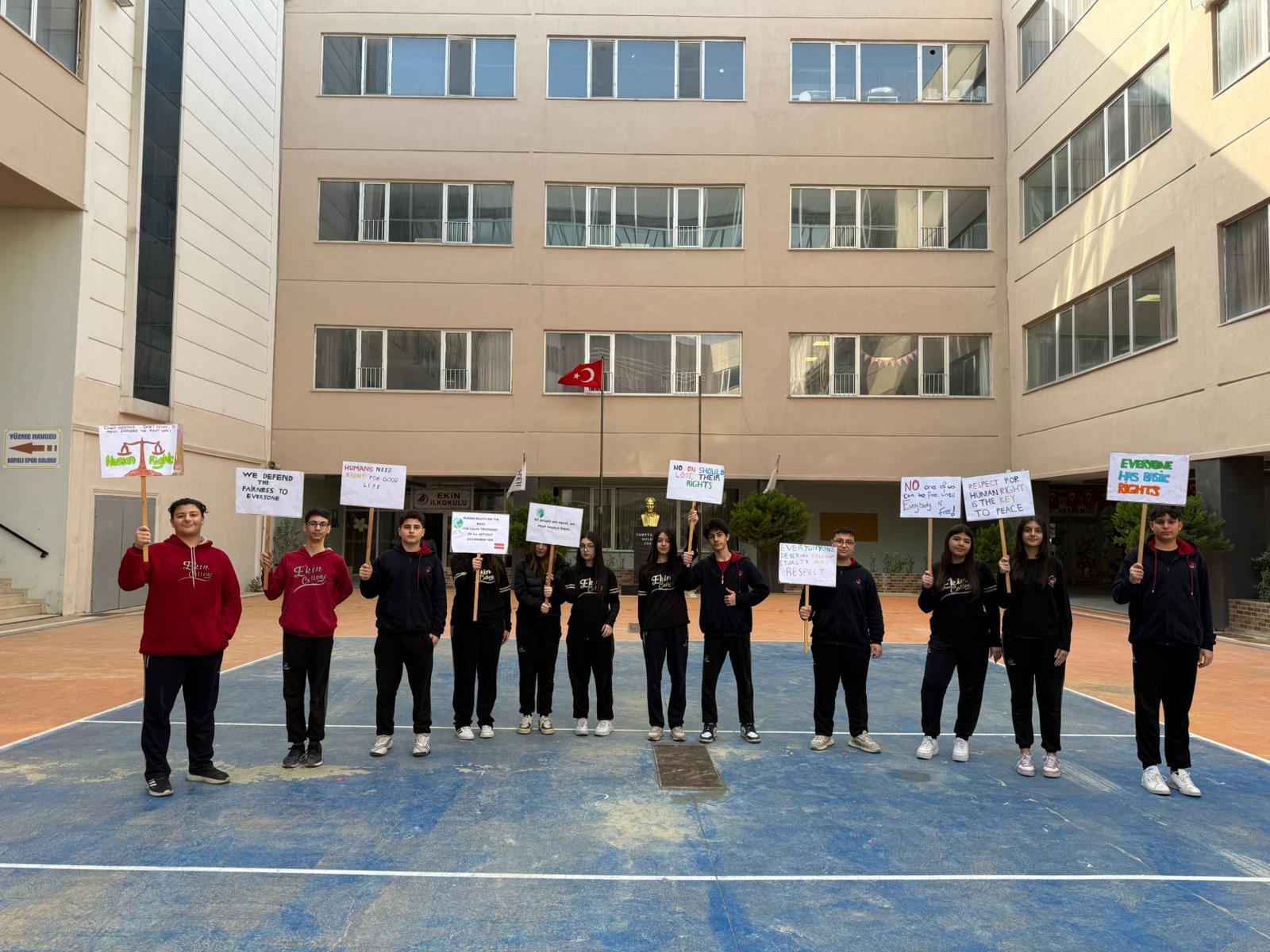 10 Aralık Dünya İnsan Hakları Günü