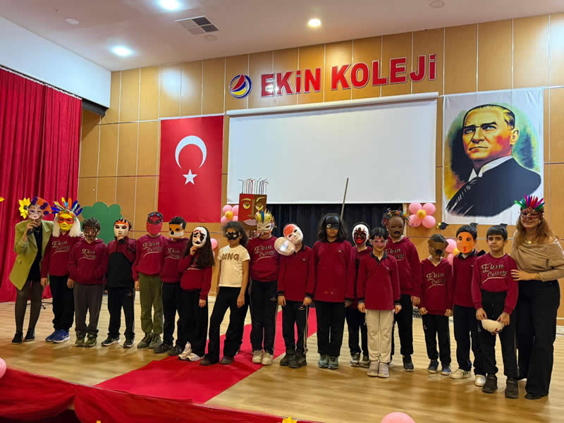 Crazy Hat & Mask Day!