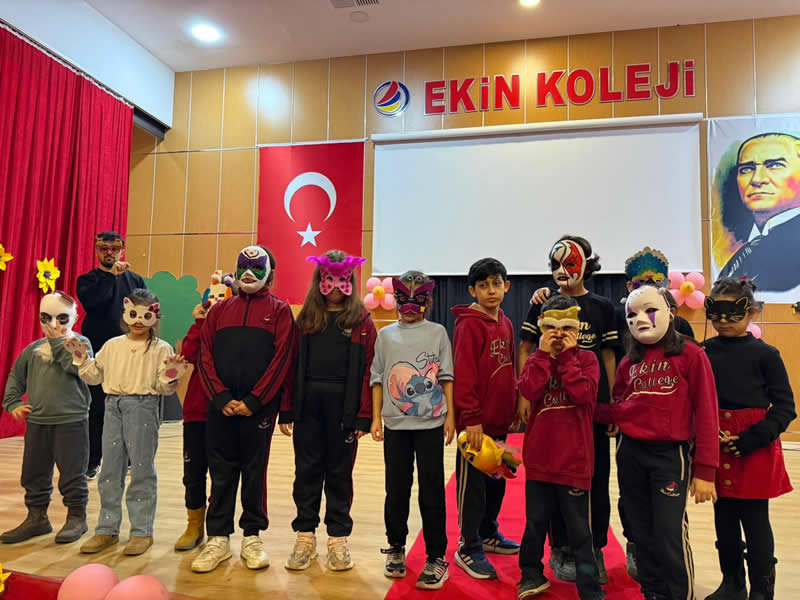 Crazy Hat & Mask Day!