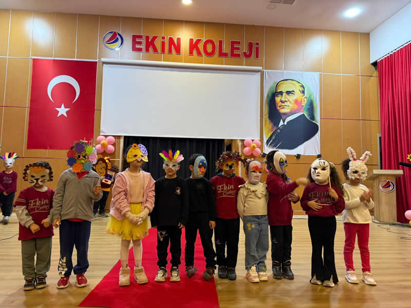 Crazy Hat & Mask Day!