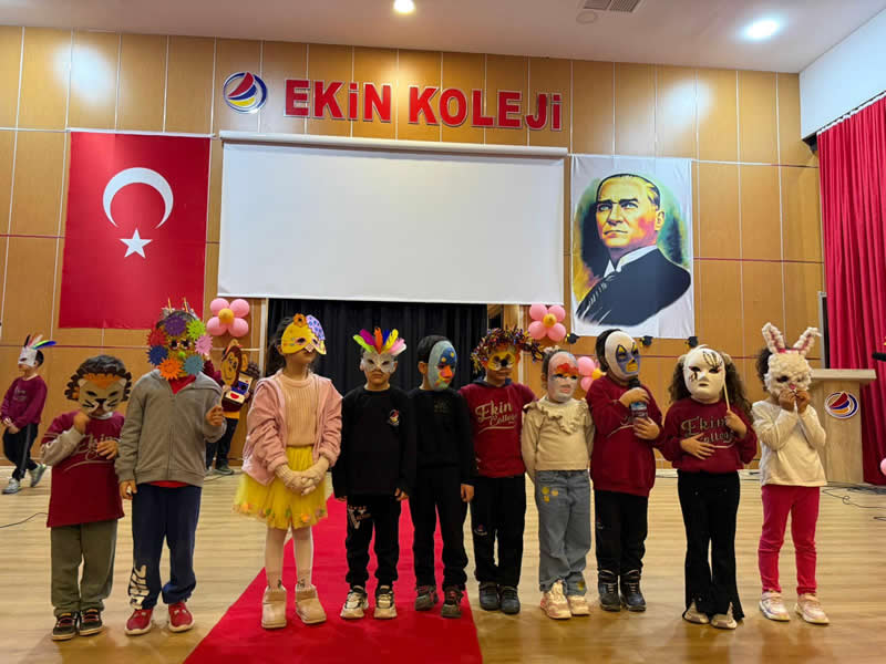 Crazy Hat & Mask Day!