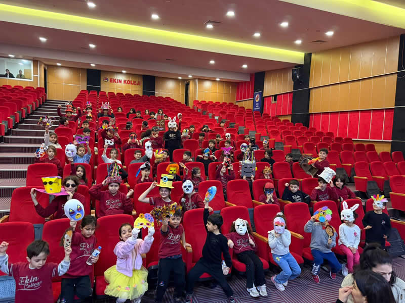 Crazy Hat & Mask Day!