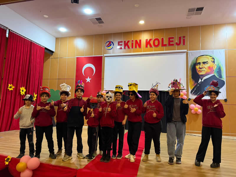 Crazy Hat & Mask Day!